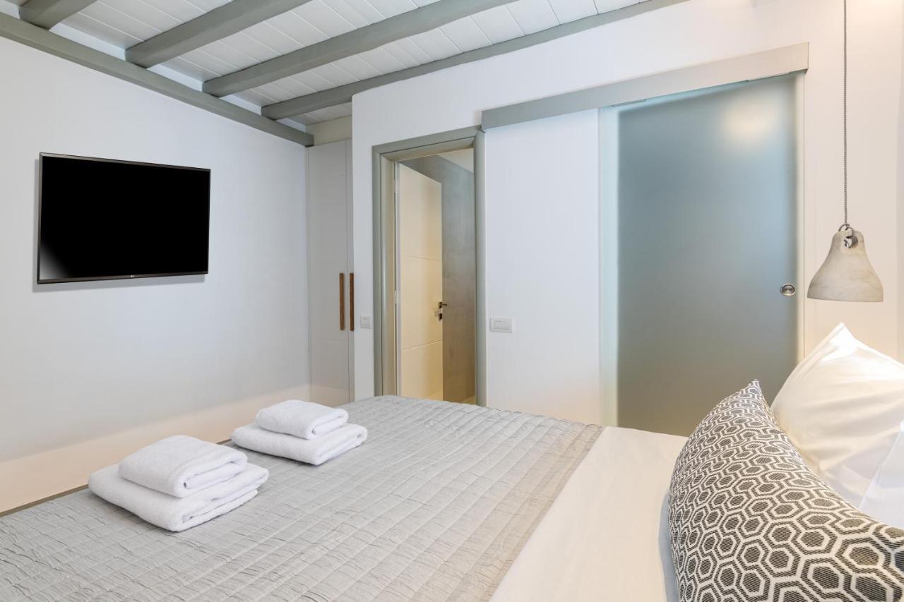 Villa In Mykonos - 6 Bedroom - 1Km From Mykonos Town - Infinity Pool - Sunset View Εξωτερικό φωτογραφία